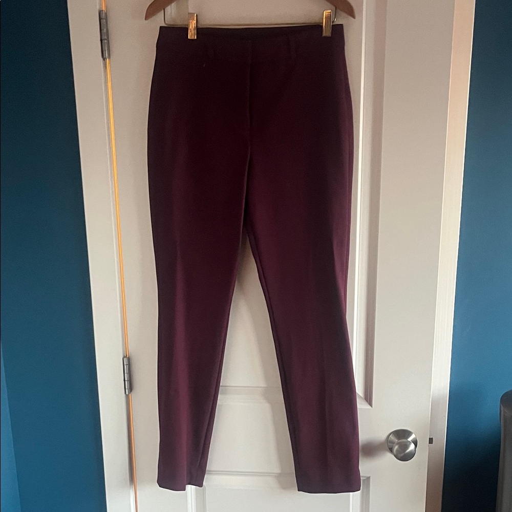 White House Black Market Burgundy Cropped Pants